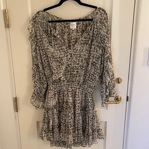 Misa size M floral dress - very cute and perfect for everyday occasion